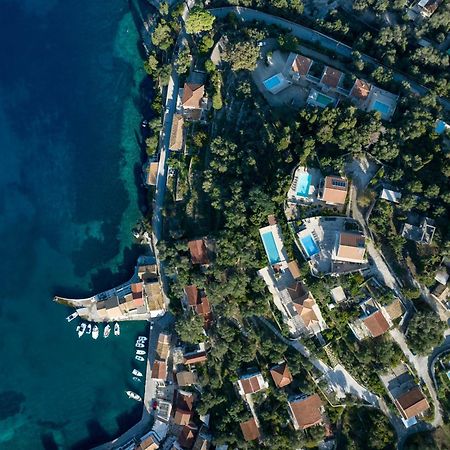 Pangolas Apartments Paxos Longos  Bagian luar foto