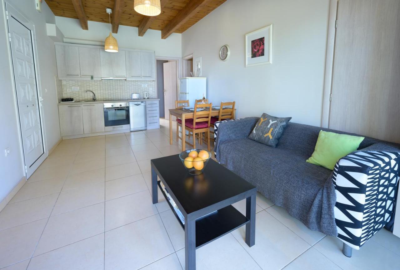 Pangolas Apartments Paxos Longos  Bagian luar foto