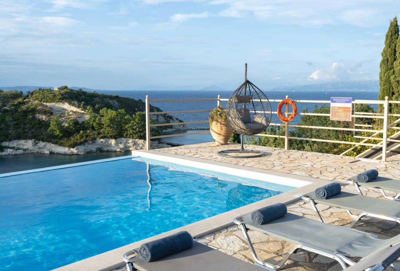 Pangolas Apartments Paxos Longos  Bagian luar foto