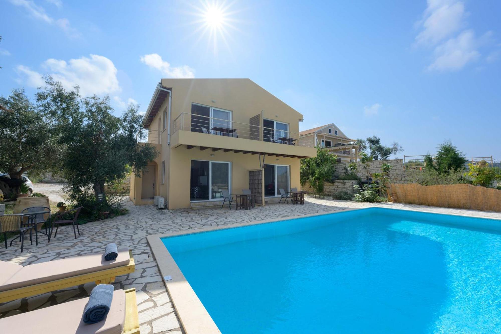 Pangolas Apartments Paxos Longos  Bagian luar foto