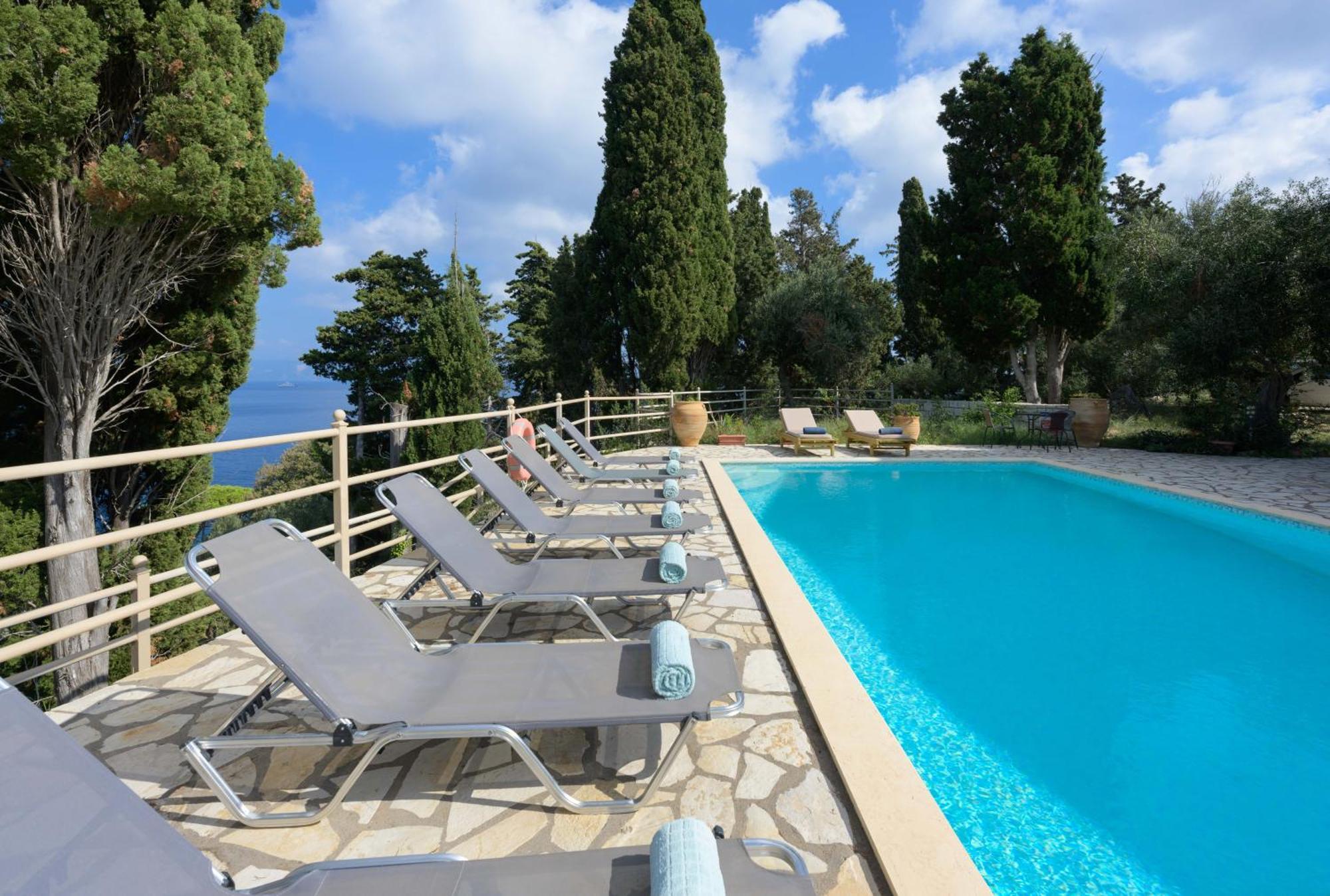 Pangolas Apartments Paxos Longos  Bagian luar foto
